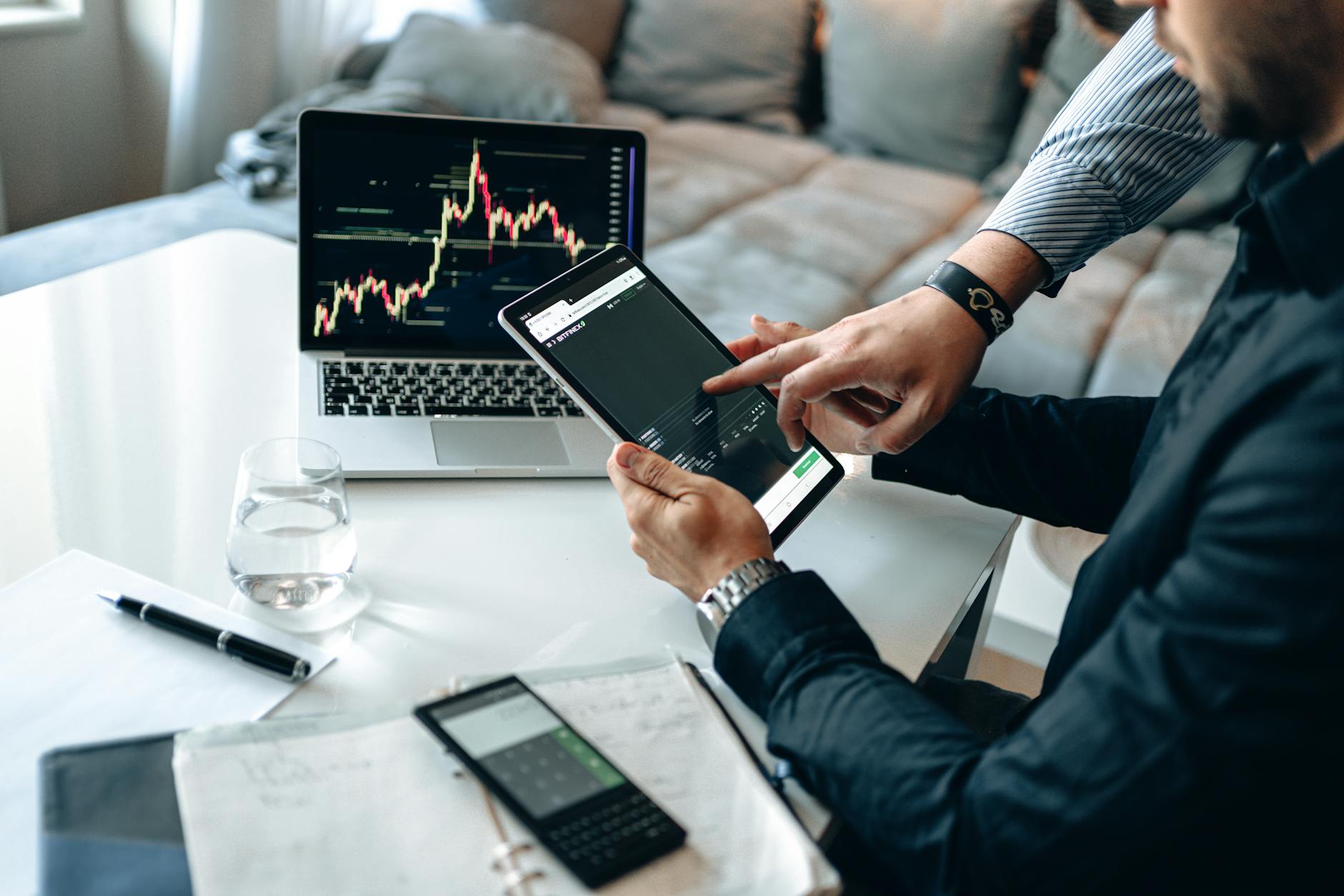 投資の「やめどき」を作らない仕組み化｜続けることを前提に設計する - automatic investment setup