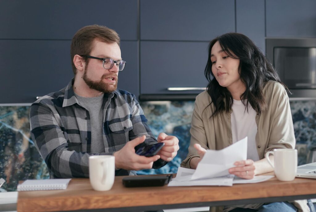 投資を始めたい家族・友人に最初に伝える3つのこと - family talking finance