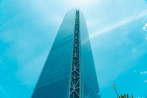 NASDAQ100を新NISAに「少しだけ」入れる理由 - tech building skyscraper