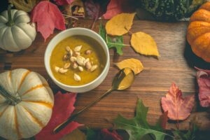 秋の温かい節約料理｜体も家計もうれしい献立の工夫 - autumn warm soup
