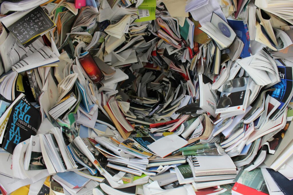 投資情報との適切な距離の取り方｜見すぎず、流されない - information overload calm