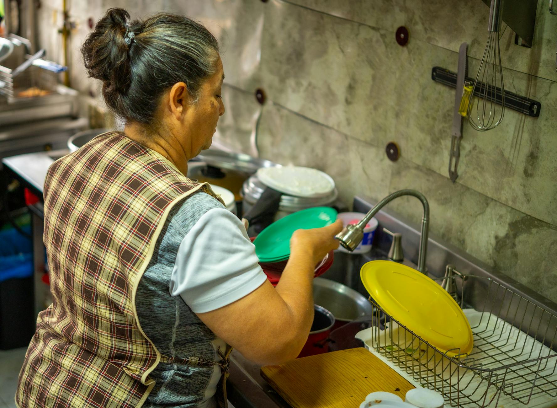 自炊の洗い物を減らす工夫｜後片付けのハードルを下げる - fewer dishes washing