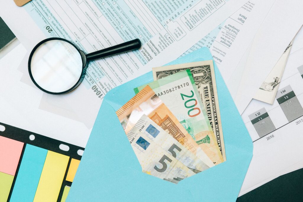 投資と税の全体像｜NISA・特定口座・iDeCoの位置づけ - investment tax overview