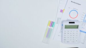 毎月の積立額の決め方｜無理のない金額の見つけ方 - monthly budget setting