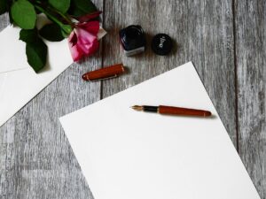投資を始めた頃の自分への手紙｜今だから伝えたい3つのこと - writing letter desk