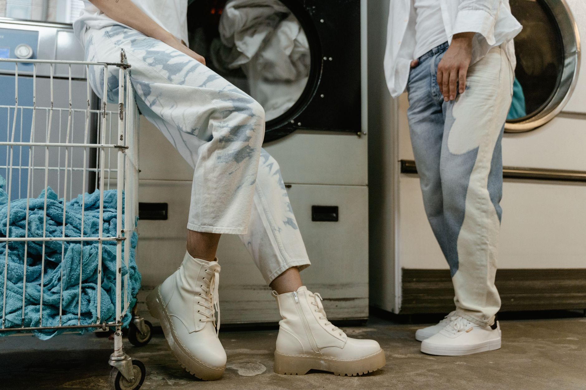 靴乾燥機で梅雨と冬を快適に｜雨の翌日が変わる道具 - shoe dryer device