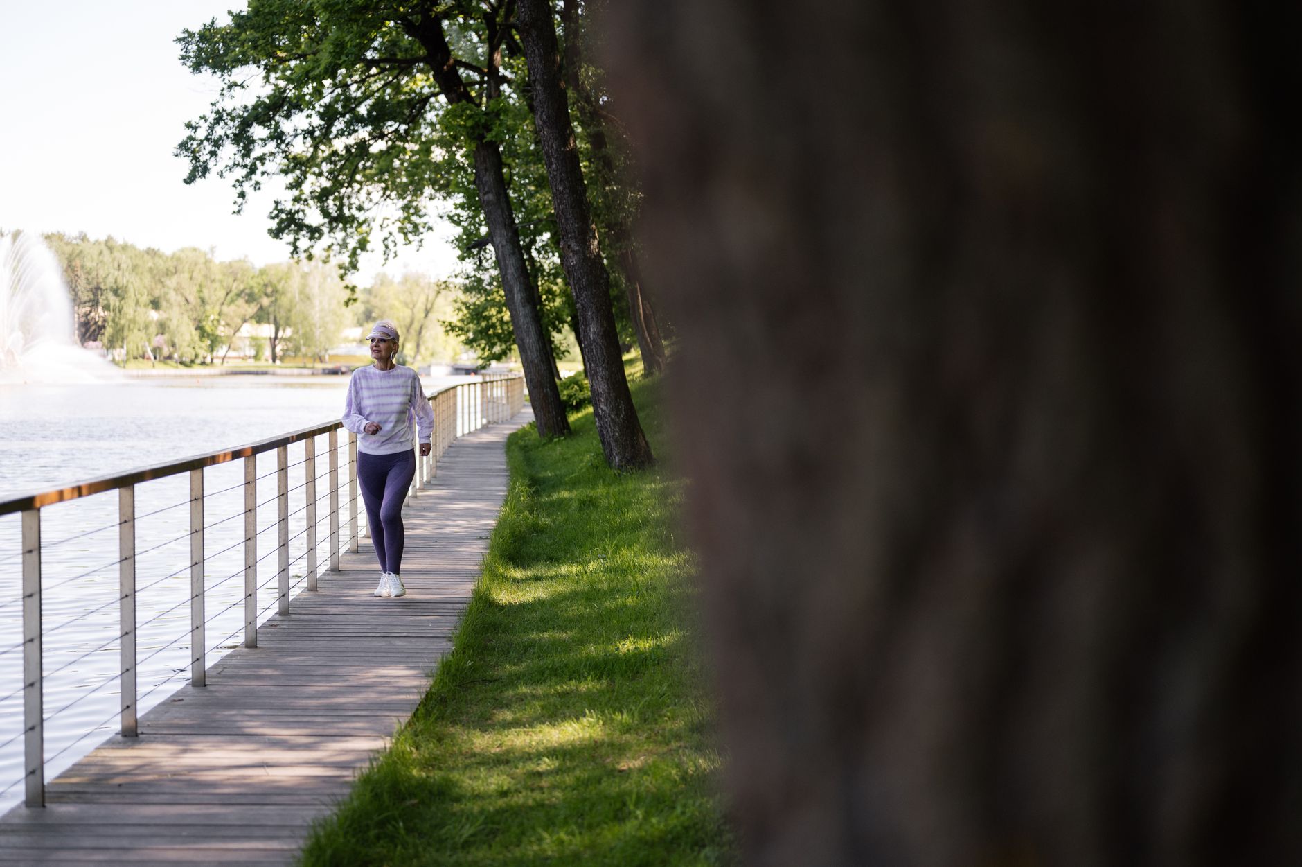 歩く習慣を生活に組み込む｜お金をかけない運動 - walking exercise outdoor