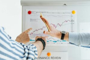 インデックス投資で「自分で決める」部分はどこか - decision making finance